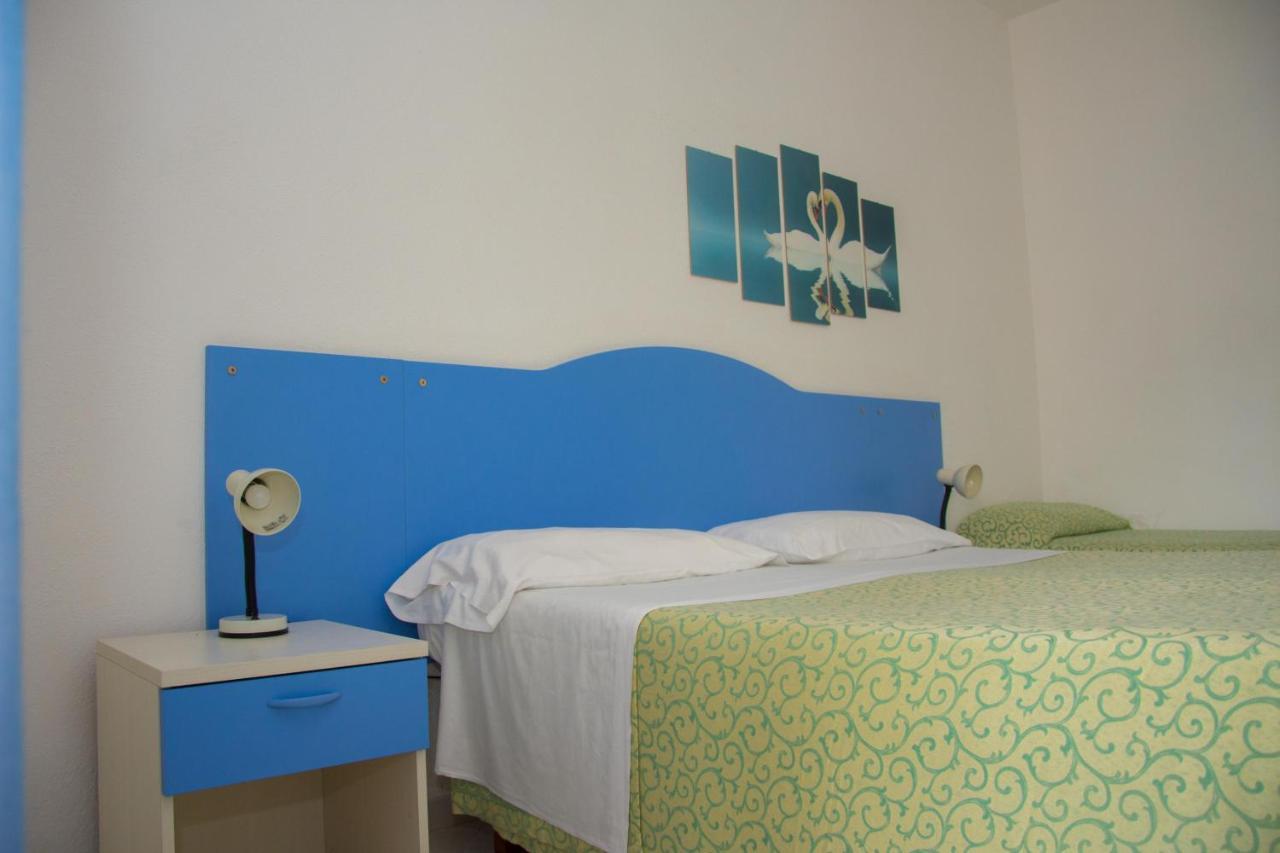 Hotel Villa Mena Forio  ภายนอก รูปภาพ