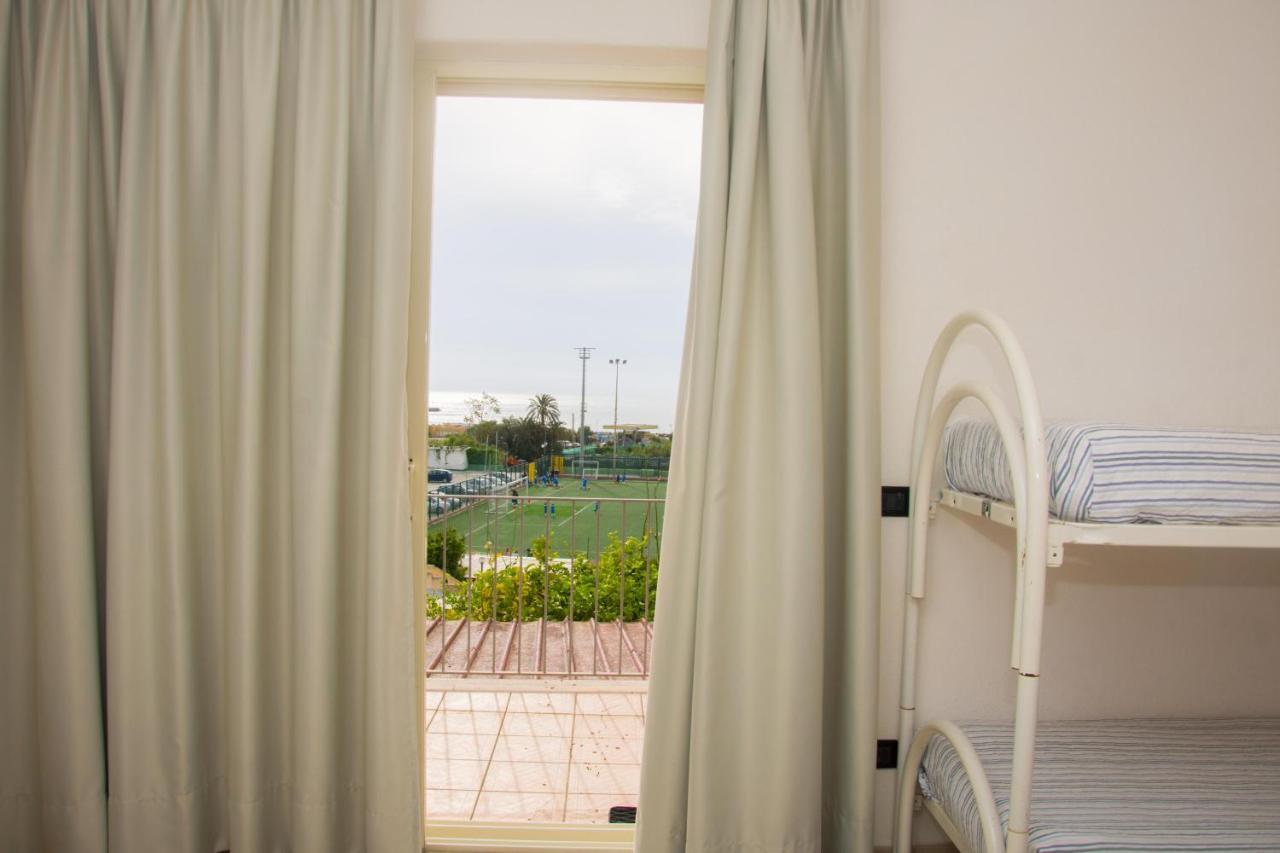 Hotel Villa Mena Forio  ภายนอก รูปภาพ